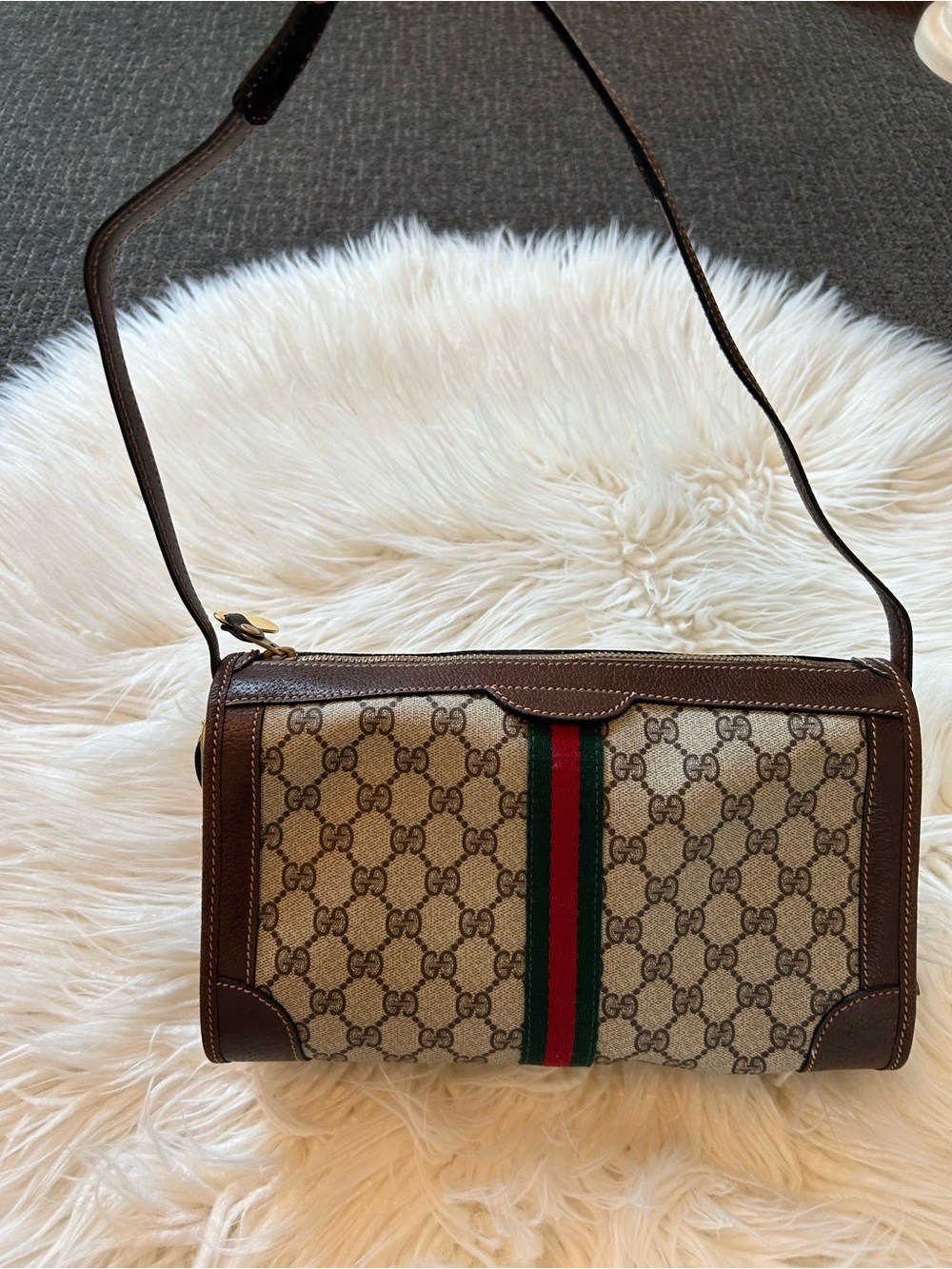 Gucci Brown Beige GG Canvas Top-Zip shoulder bag with Green-Red Web
